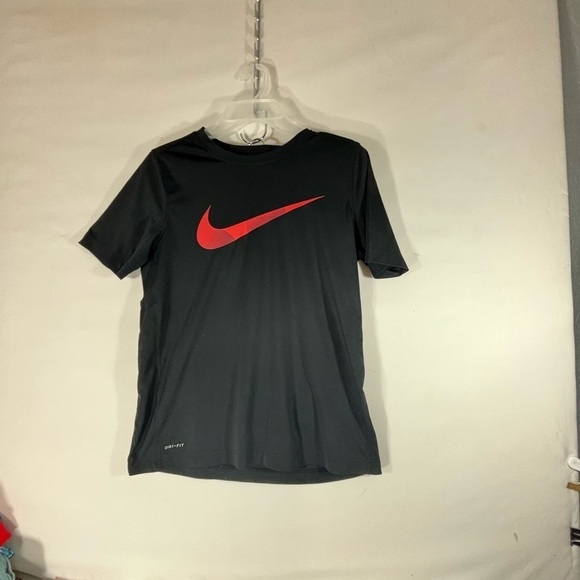 EUC NIKE Dri-Fit Short Sleeve Tee L - Picture 1 of 4